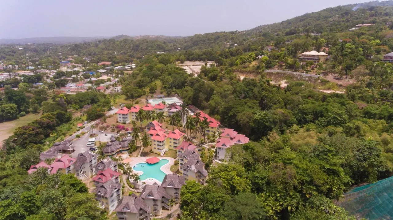 Mystic Mountain Suite At Mystic Ridge オーチョ・リオス アパート